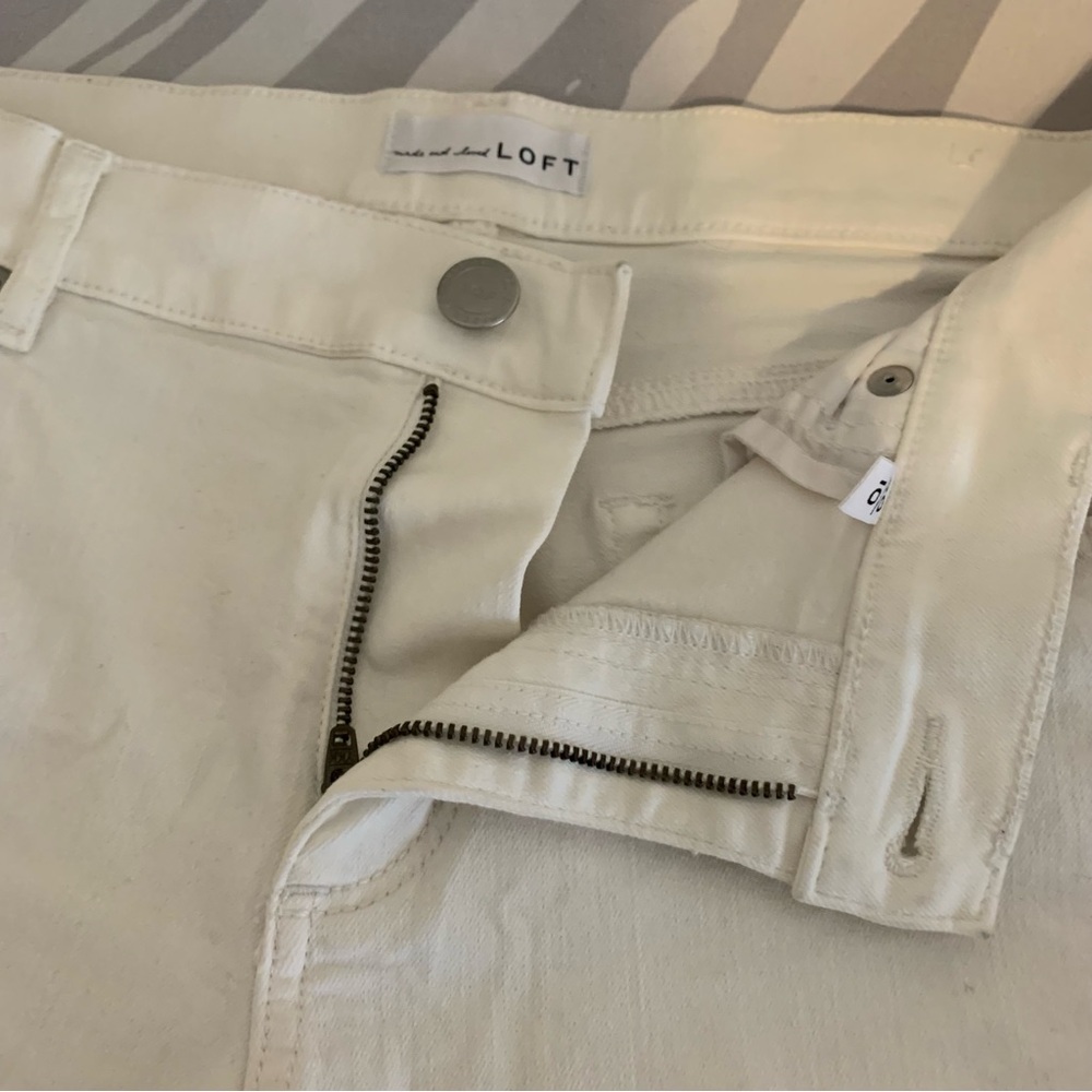 LOFT Women's Cream Jean Shorts - Picture 3 of 8